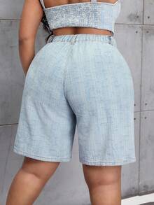 Slaydiva Plus Size Women Bermuda Casual Versatile Denim Shorts With Pockets - Light Wash - View 4