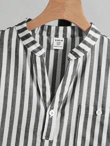 SHEIN Set Baju Tari Lengan Pendek Leher V Kasual untuk Anak Laki-Laki Remaja - Hitam - View 3