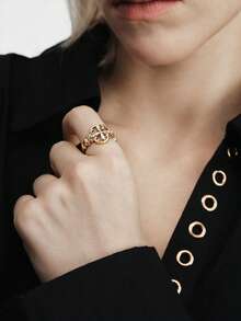 MortiRose Anillo gótico vintage personalizado de dos tonos con cruz - Multicolor - Ver 4
