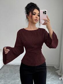Siren Gaze 女士条纹圆领长袖衬衫，后背带袢带 - 酒紅色 - 查看 6