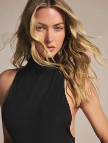 KSTM Body sin mangas con cuello alto y espalda abierta con diseño de espalda de tirantes para salir de noche y citas - Negro - Ver 3