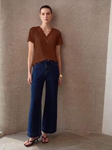 MOTF PREMIUM WOMEN'S CONTRAST LACE V-NECK T-SHIRT - Brown - View 4