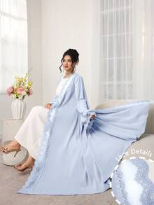 Al Najma Elegante bata abaya con adorno floral, adecuada para primavera y verano - Azul - Ver 3