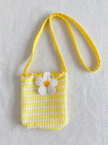 SHEIN Playful Pals 1件女婴夏季黄白条纹针织提花面料甜美清新花卉装饰吊带休闲连衣裙，配有同款斜挎包，宽松A字版型，适合休闲外出、家庭聚会、夏季野餐等场合。 - 黃色 - 查看 9