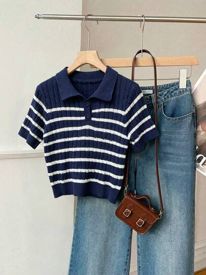 CovetEZ Áo dệt kim nữ màu xanh navy kẻ sọc xoắn, phong cách tối giản thường ngày, kiểu dáng preppy, thương hiệu thời trang sinh viên độc đáo, áo polo tay ngắn cổ bẻ đang gây sốt, thích hợp cho mùa xuân và mùa hè.
