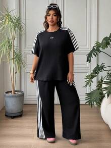 SHEIN EZwear 大码女装两件套，拼接撞色短袖上衣和裤子，休闲日常穿着 - 黑色 - 查看 3