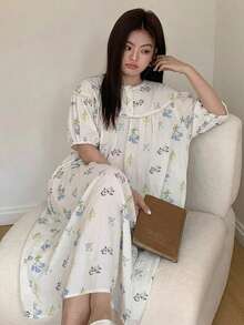 Dazy Plus 花卉印花寬鬆對比蕾絲優雅長款睡袍，大尺碼女款春夏睡衣睡袍 - 杏色 - 查看 2