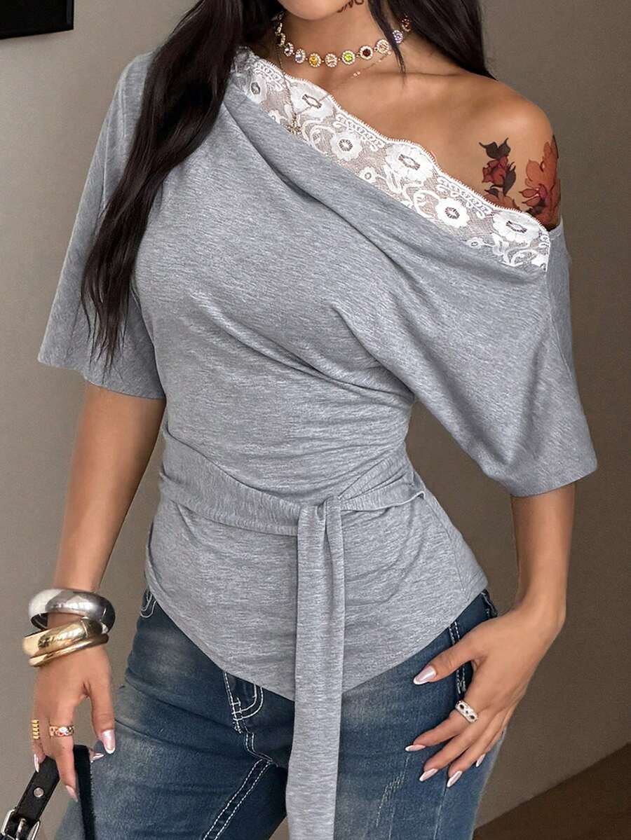 Coolane 女款夏季派對日常休閒優雅性感時尚修身不對稱領短袖對比蕾絲灰色T恤 - 深灰色 - 查看 1