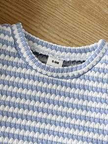SHEIN Conjunto de top sin mangas texturizado azul y pantalones cortos a cuadros azules para bebé niña, decorado con lazo azul, conjunto esencial para uso diario - Azul - Ver 8
