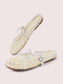 CUCCOO DOLLMOD Women's Shoes, Light Yellow, Round Toe Dew Heel Closed Toe Sandals, Flower Embroidered Mesh Yarn, Sweet And Cute, Comfortable, Soft And Breathable - Chrysanthemum - White - View 3