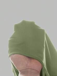 Modmama Camiseta de maternidad de unicolor, minimalista, de uso diario, con cuello redondo y manga corta - Verde militar - Ver 15