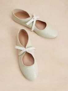 Rosivie French Elegant Commuting Round Toe Lace-Up Woven Flat Shoes For Women For Christmas - Light khaki - View 8