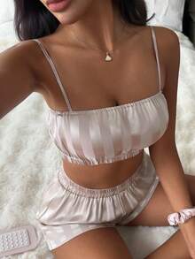 Livesso Bộ đồ ngủ 2 món áo hai dây ngắn sọc và quần short rộng, đồ ngủ mùa hè cho nữ - Màu Khaki - Xem 8