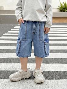 SHEIN Shorts en denim ample à jambes larges, style Y2K basique et simple, mélange de blanc et bleu, pour garçons pré-adolescents. Vêtements souples pour un port quotidien, pour l'été et le printemps, pour la rentrée scolaire - Bleu azur - Voir 3