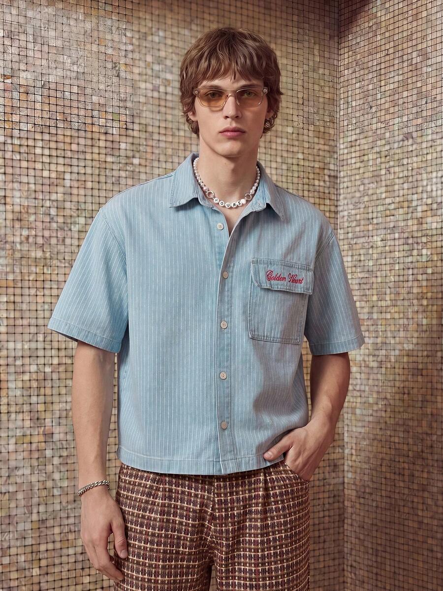 Manfinity Áo sơ mi denim ngắn tay màu xanh dương kẻ sọc thêu, phong cách đường phố thường ngày dành cho nam giới. - Rửa nhẹ - Xem 1