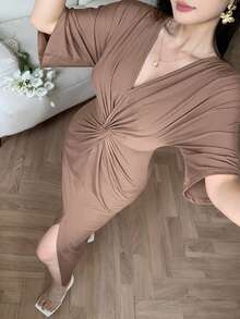 Celisse Đầm ôm sát cổ chữ V thiết kế xoắn khoét thanh lịch - màu nâu - Xem 7