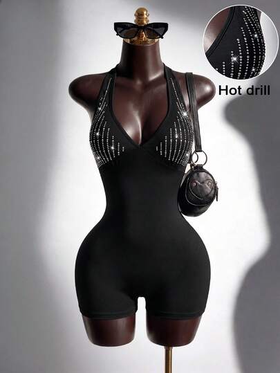 SaltGleam SaltGleam Bộ jumpsuit mới ra mắt mùa hè 2026, màu đen, cổ chữ V sâu, đính đá lấp lánh, ôm sát, hở lưng, kiểu yếm, quần short, áo crop top gợi cảm, hở lưng, kiểu yếm, thích hợp cho kỳ nghỉ, tiệc tùng, dạo phố, đa năng.