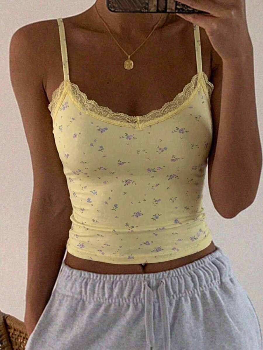 DAZY Women's Sweet French Floral Lace Patchwork Camisole - Yellow - View 1