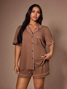 Lazeform Conjunto de pijama de unicolor minimalista con cuello corto y pantalones cortos, talla grande - Café integral - Ver 7