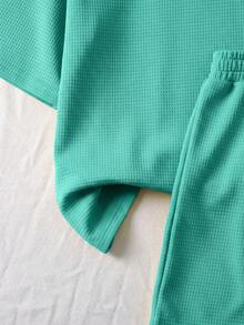 SHEIN LMoss Kids Tween Girl LMoss Tween Girl Knit Solid Color Loose Fit Short Sleeve Top And Shorts, Casual Outfit Set - Green - View 5