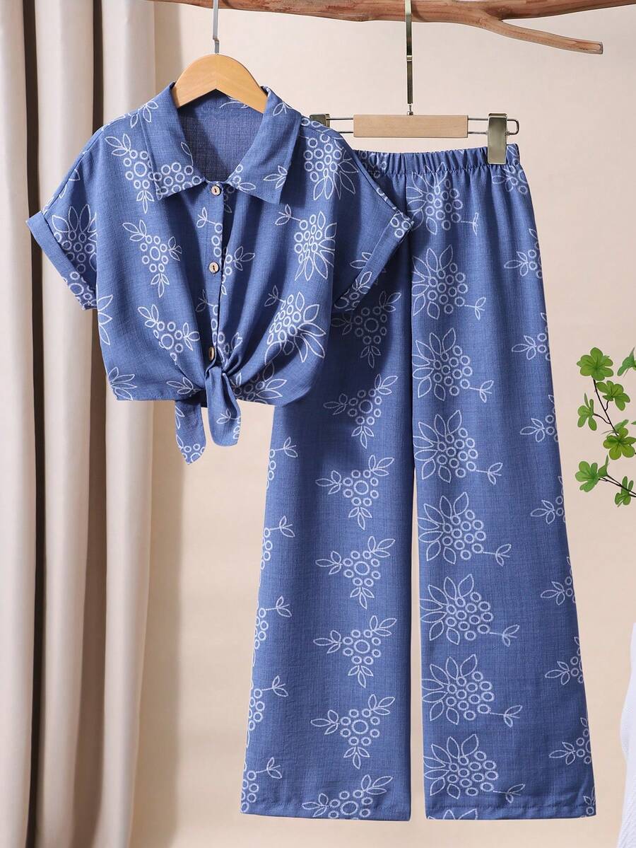 SHEIN 两件套少女牛仔蓝短袖衬衫和休闲裤套装,翻领纽扣上衣和配套长裤,适合日常穿着,春夏款 - 藍色 - 查看 1