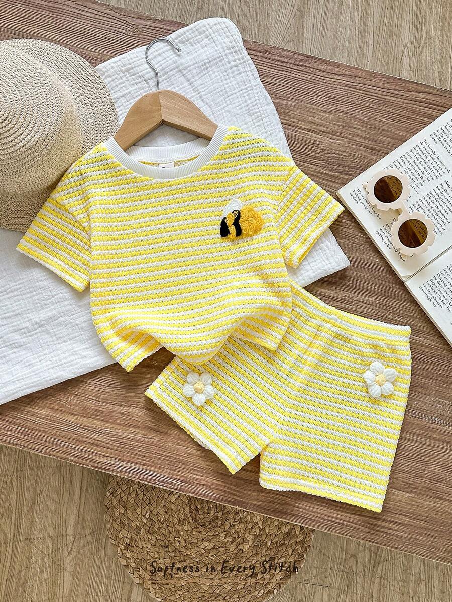 Cozy Pixies 2件套女婴可爱休闲蜜蜂刺绣条纹拼接圆领短袖T恤和松紧腰短裤,适合夏季、度假、室内外场合穿着。 - 彩色 - 查看 1