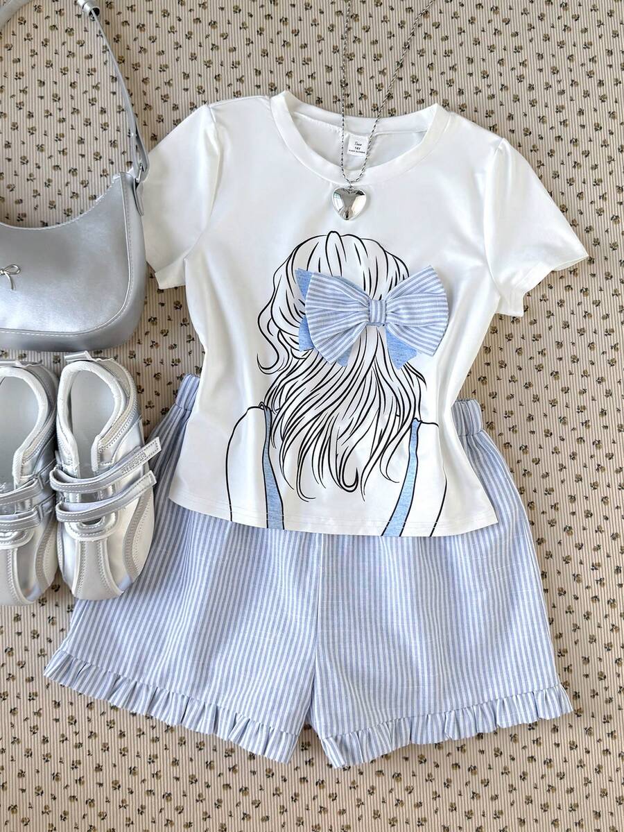 SHEIN Bộ đồ thường ngày dễ thương dành cho nữ tuổi teen: áo thun cổ tròn ôm sát in hình nơ 3D và quần short kẻ sọc xanh dương, áo vest cho thiếu nữ (nữ). - Màu xanh lam - Xem 1