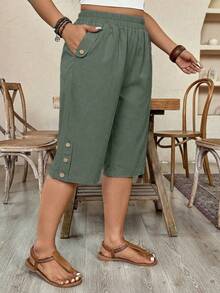 Weeklong Pantalones cortos casuales de talla grande con cintura elástica, bolsillos laterales y decoración con remaches - verde menta - Ver 3