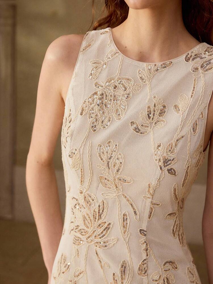 FASHIONABLE SLEEVELESS BODYCON MINI DRESS, LUXURY DESIGN