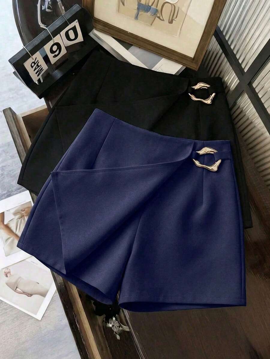 Franclia Große Größen Shorts-Rock für Damen, elegantes minimalistisches Design mit Seitenverschluss, bequem zu tragen, seitliche Metallknopf-Verzierung, vielseitig einsetzbare Pendler-Shorts für Damen - marineblau - Übersicht 1