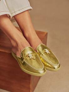 Rosivie Women's Fashion Casual Slip-On Loafers With Golden Lock Design - Gold - View 8