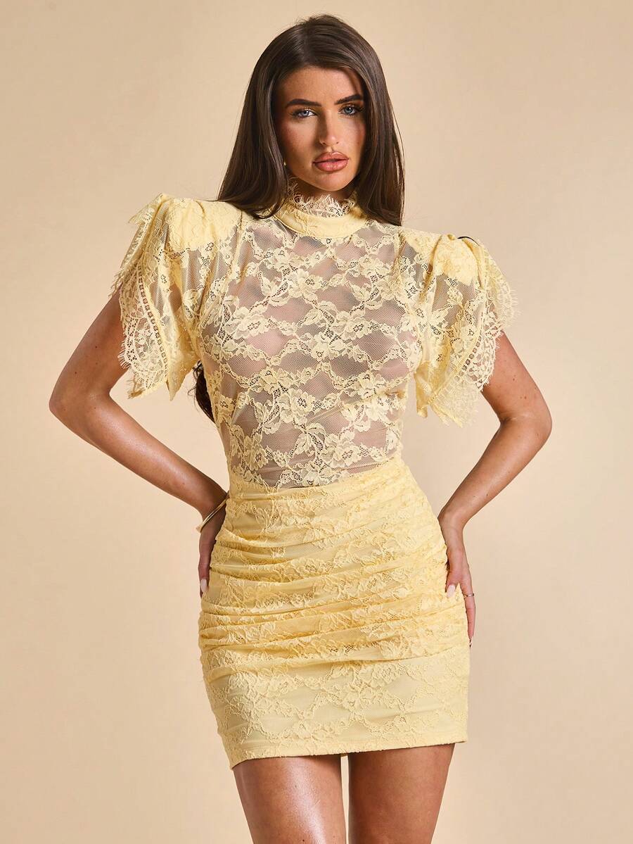 SHEIN BAE Robe en dentelle à col montant, manches à pétales, jaune, pour le printemps/été. Robe courte plissée à la taille, transparente, sexy et douce pour les sorties - Jaune citron - Voir 1