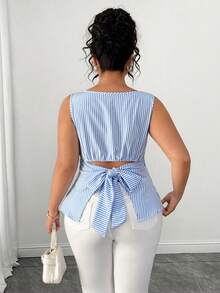 Elenzga Camisa de Moda Listrada sem Mangas Plus Size para Mulheres - Azul e Branco - Visão 1