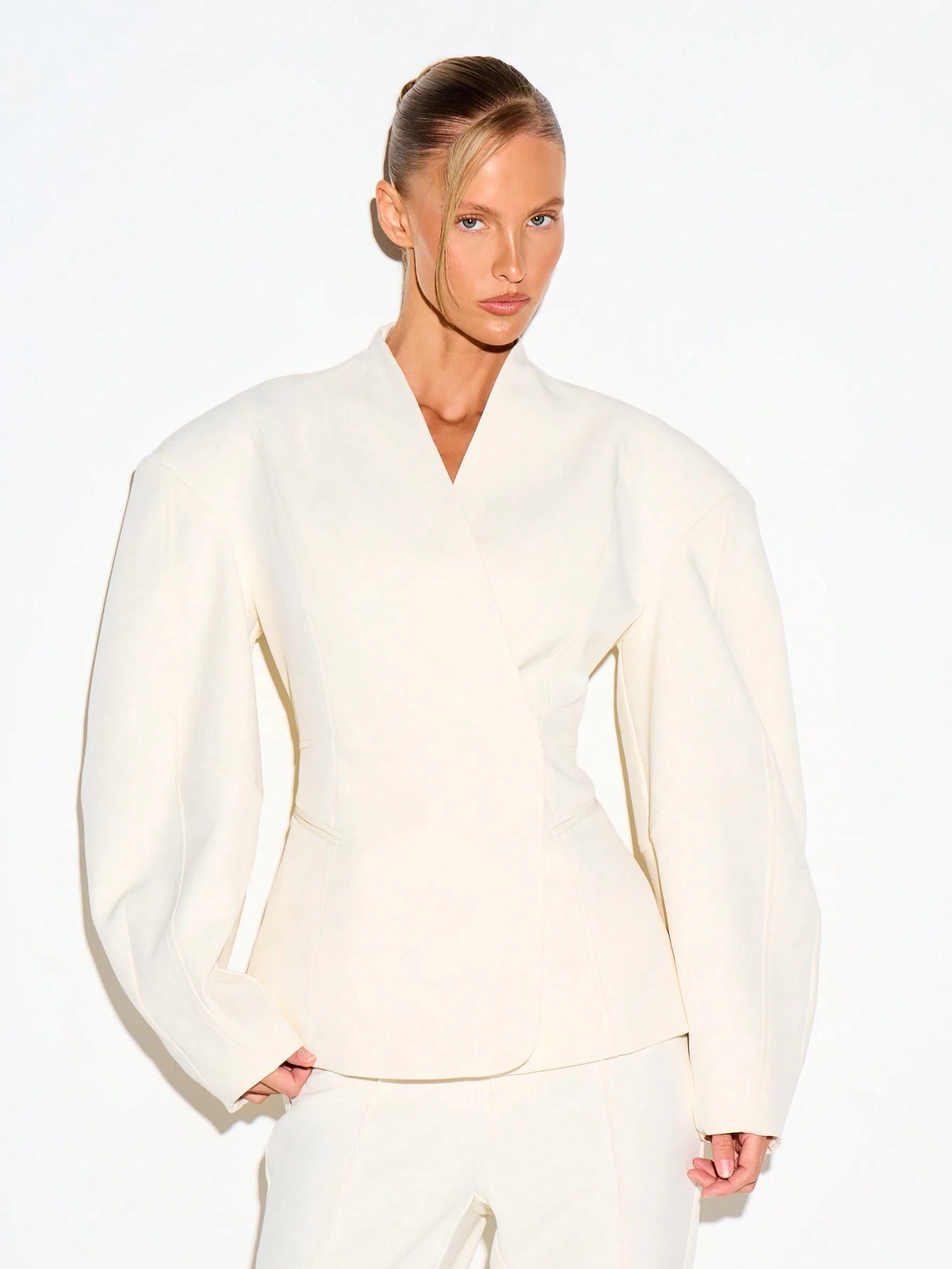 KIZN Cinched Waist Blazer With Balloon Sleeves