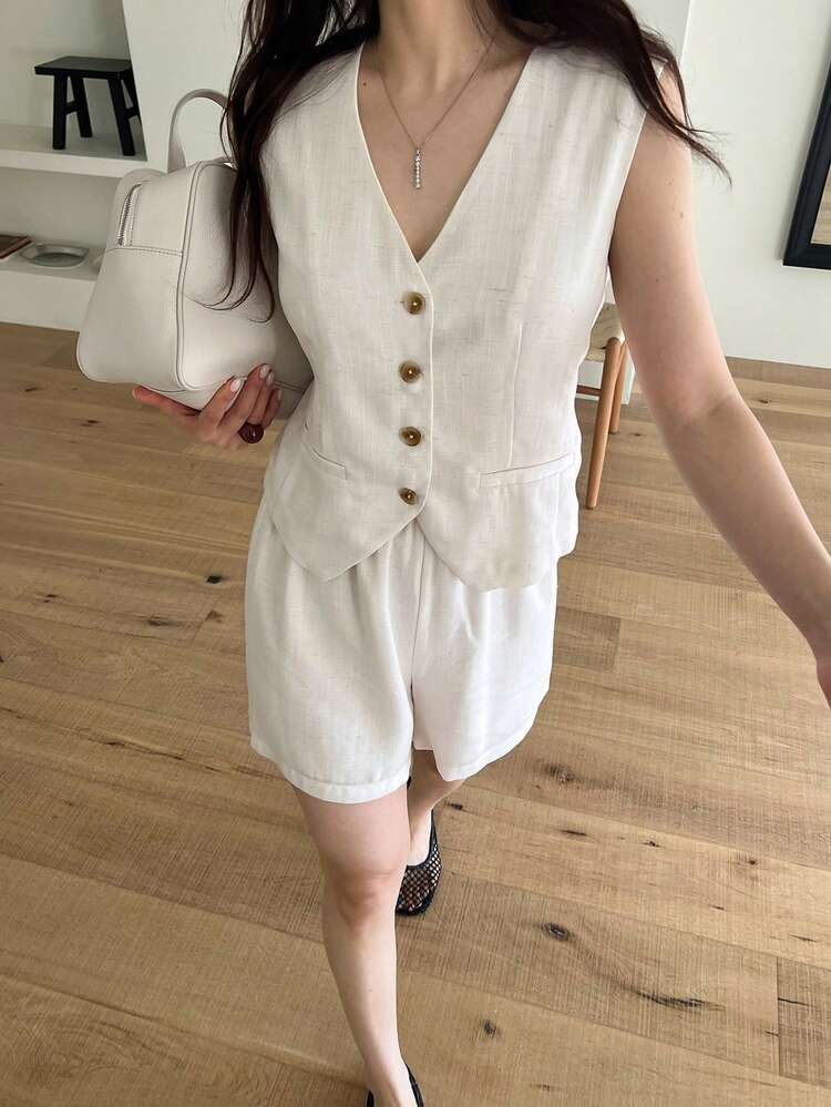 Women's Solid Color V-Neck Sleeveless Vest And Straight Shorts Casual Vacation Summer 2-Piece Set