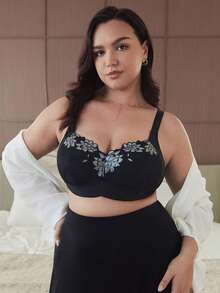 蕾丝拼接性感女士文胸，休闲舒适简约后背设计，加厚女士文胸，大码无钢圈文胸 - 黑色 - 查看 1
