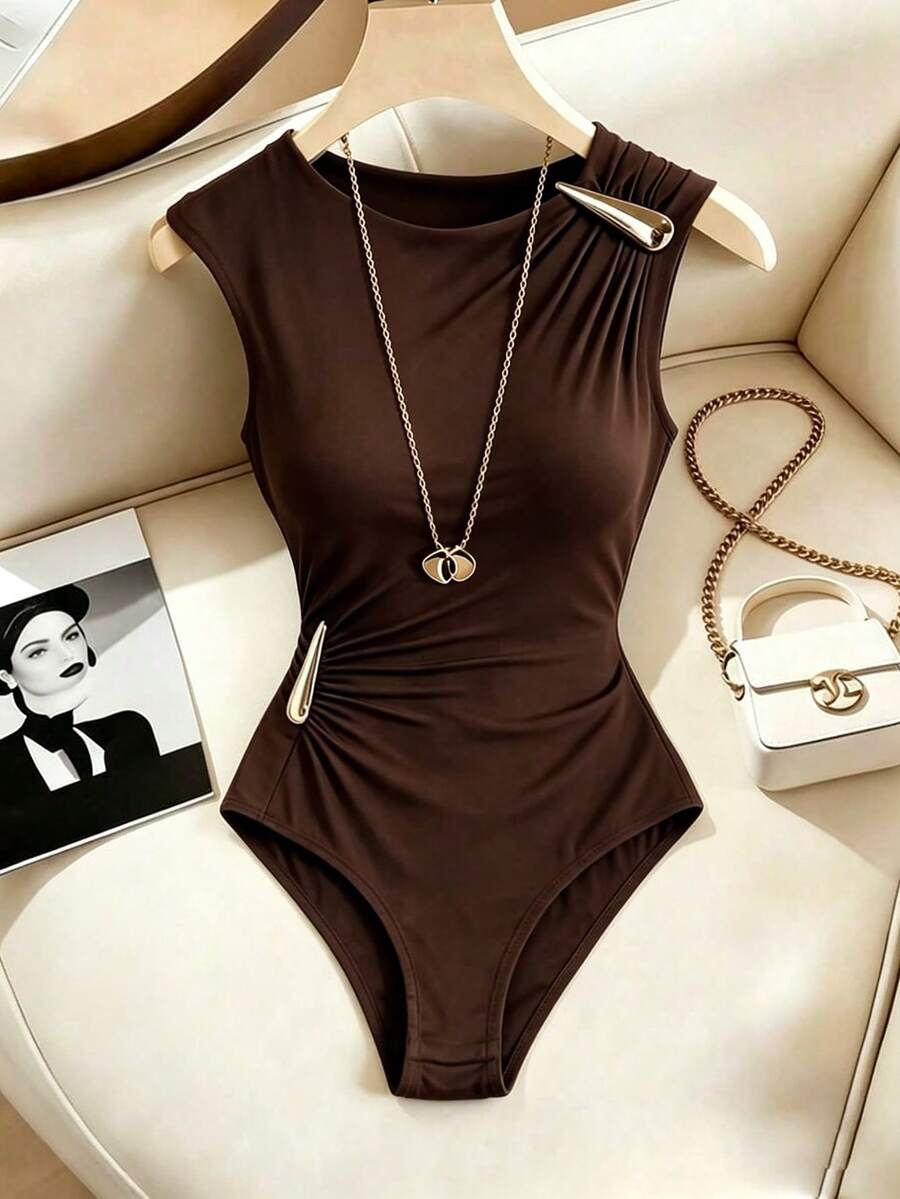 SHEIN Franclia Elegant Sexy Pastal Sleeveless Ruched Bodysuit, Asymmetric Neckline, Women's Casual Fitted Knit Fabric Golf Summer - Brown - View 1