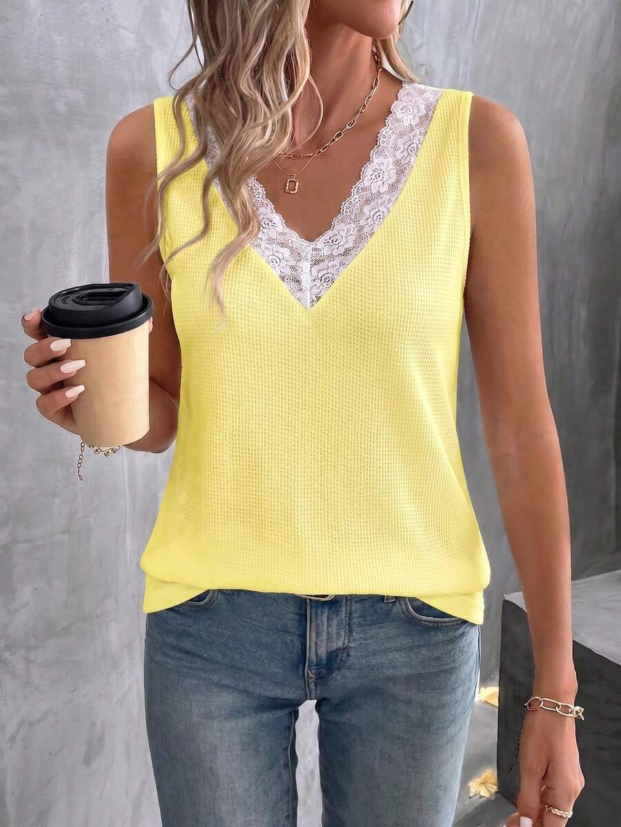 EMERY ROSE Lace Patchwork V-Neck Contrast Color Casual Tank Top For Summer - Yellow - View 1
