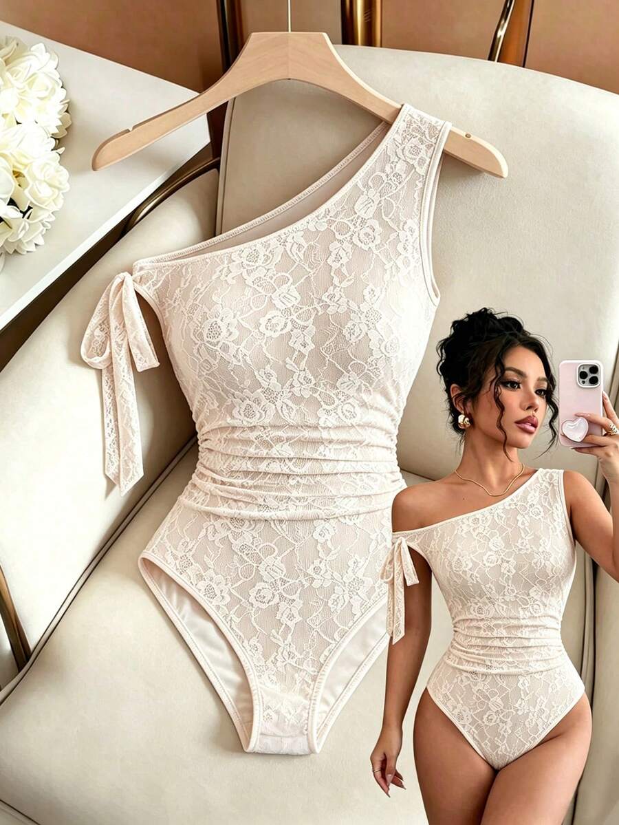 EMERY ROSE Bodysuit Wanita dengan Detail Kerut dan Leher Asimetris, Terbuat dari Kain Bertekstur Renda yang Romantis dan Elegan - Aprikot - View 1
