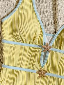 Bonvoyette Costume da bagno intero da donna in tessuto strutturato, nuovo arrivo estivo, con scollo a V profondo, decorazione a stella marina metallica e effetto luminoso, con lacci incrociati e contrasto di colori bianco e nero, design con schiena scoperta, adatto per feste, pomeriggi in spiaggia, crociere e vacanze - Multicolore - Visualizzare 4