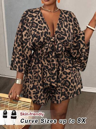 SHEIN CURVE+ جمبسوت نسائية بياقة على شكل حرف V وربطة مطبوعة فضفاضة، مناسبة للعطلات والمهرجانات الموسيقية البوهيمية، مقاسات كبيرة