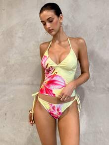 Swim Glamine 女款花卉印花掛脖綁帶背心與三角比基尼泳褲 4 件式泳衣套裝 - 彩色 - 查看 3