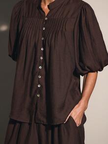 COSMINA Ensemble élégant 2 pièces pour femmes avec manches pétales plissées et coupe ample, polyvalent pour le printemps, l'été, l'automne, l'hiver, les trajets, le bureau, les sorties, les voyages de printemps, les vacances à la plage, la saison des mariages, invitée de mariage - Tabac - Voir 3