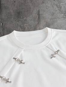 AXEPEAK Men's Metal Decor Round Neck White Short Sleeve T-Shirt, Summer - White - View 4