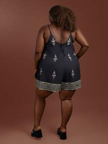 CurvyTilda Mono sin mangas con estampado floral para mujer de talla grande, estilo de vacaciones, fiesta de té de verano, vuelta al colegio, fiesta de bienvenida, estilo de dinero antiguo negro, para Body con forma de reloj de arena - Negro - Ver 2