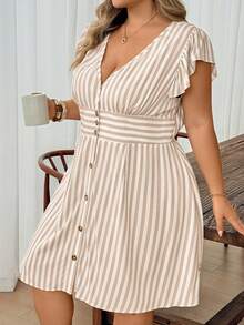 CURVE+ Vestido mini de línea A con mangas de murciélago a rayas, cuello en V y cintura con lazo para talla grande, vestido de verano para mujer con botones, vestido de vacaciones, vestido de verano de manga corta, vestido de verano elegante, vestido de vacaciones casual con manga con volantes, conjunto de vacaciones para mujer, vestido elegante para mujer para graduación, invitada de boda, conjunto de playa, vestido para el Día de la Madre, vestido de línea A, vestido mini que ciñe la cintura, atuendo de oficina para mujer - Multicolor - Ver 3
