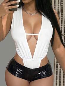 Slaydiva Áo liền thân màu trắng cổ chữ V sâu, hở lưng, buộc dây, xếp ly - Phong cách hộp đêm Y2K-A - trắng - Xem 5