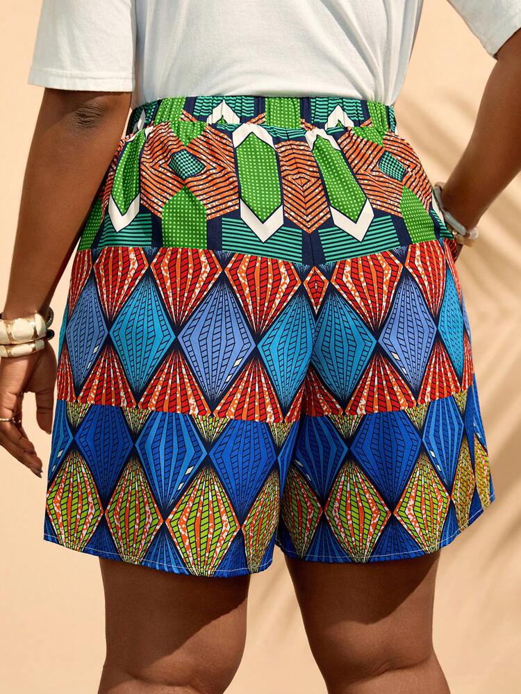 Plus Size Women Allover Print Pocket Casual Versatile Daily Wear Shorts