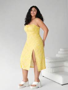 Solflare Plus Size Yellow Spaghetti Strap All-Over Print Split Hem Casual Dress - Yellow - View 4