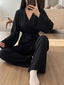 DAZY Bộ đồ mặc nhà thời trang nữ gồm áo dài tay buộc dây và quần dài có túi. - màu đen - Xem 3